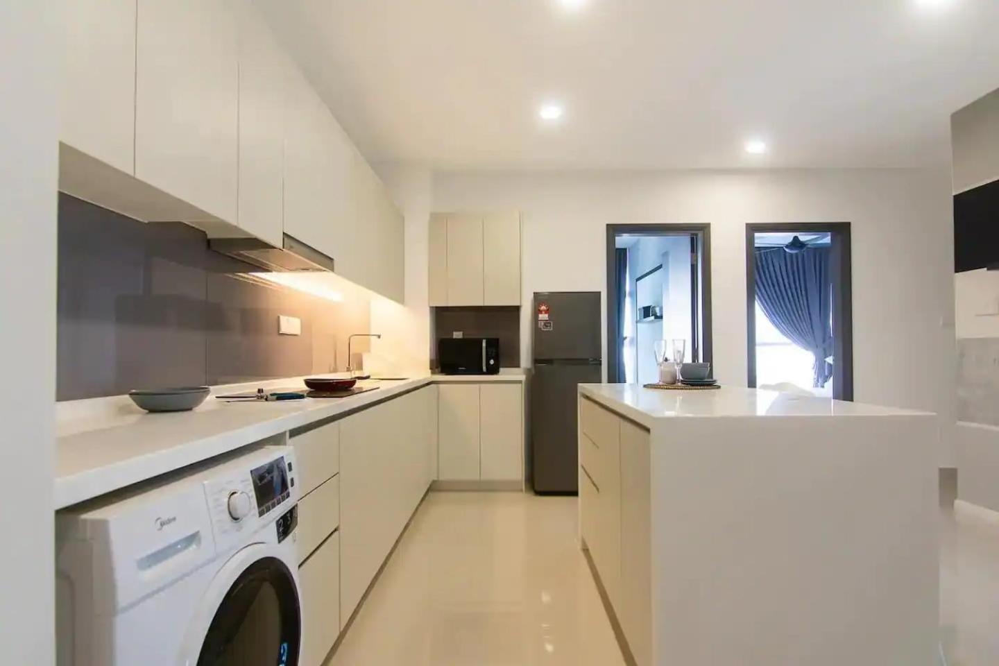 Apartment A Cozy & Lovely High-floor 3br Views