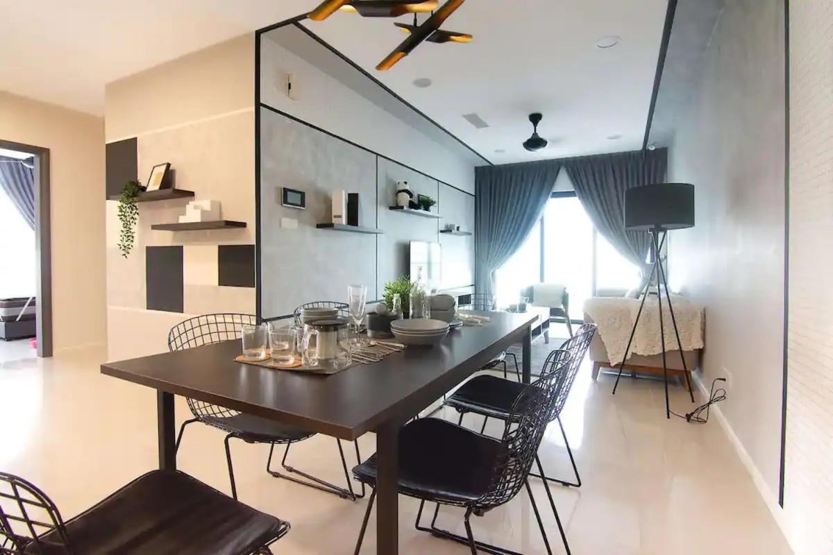 A Cozy & Lovely High-floor 3br Views Apartment *
