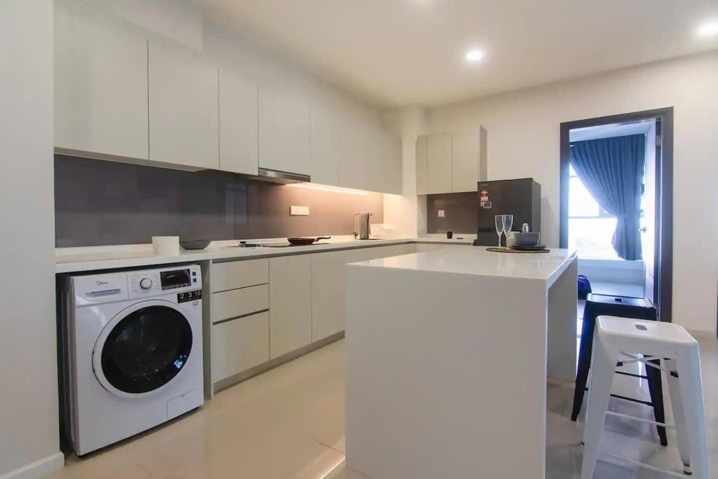 A Cozy & Lovely High-floor 3br Views Apartment *